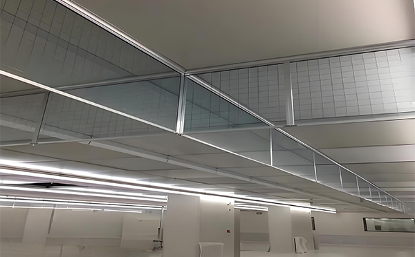 木垒玻璃挡烟垂壁