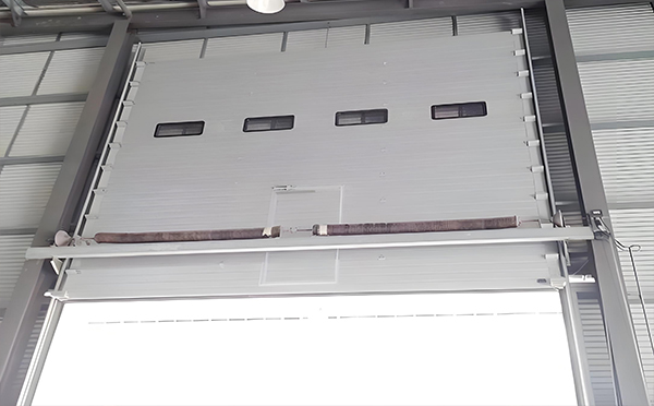 木垒工业滑升门