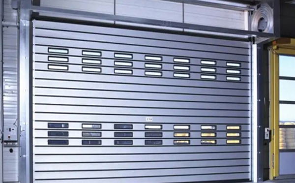 提高效率与安全：木垒兰州木垒快速木垒卷帘门的应用与优势