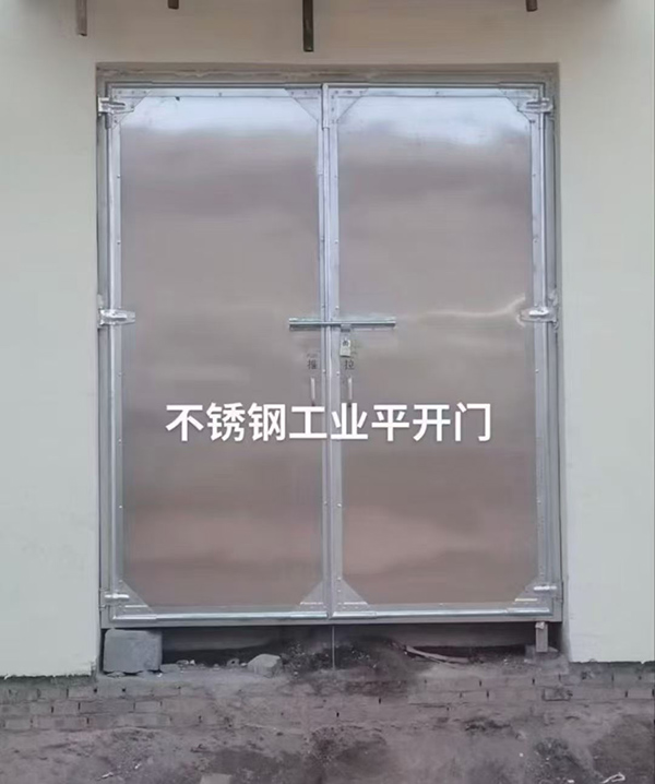 不锈钢木垒工业平开门在现代工业场景中的应用实践